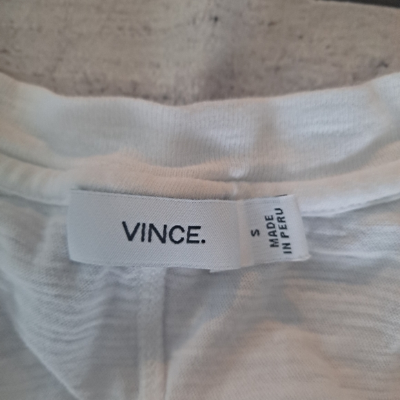 Vince tshirt - Picture 2 of 2